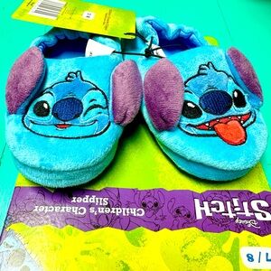 Lilo and stitch children’s slippers size 7/8